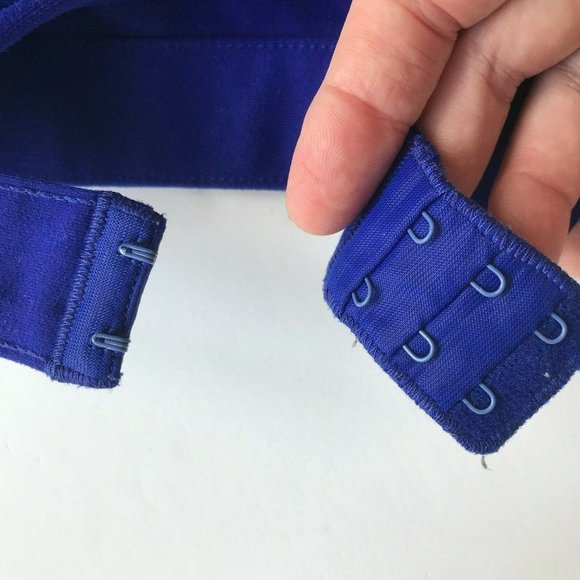 Fabletics Sylvia Sports Bra Size XXS Racerback Sapphire Blue High Impact - Picture 7 of 11